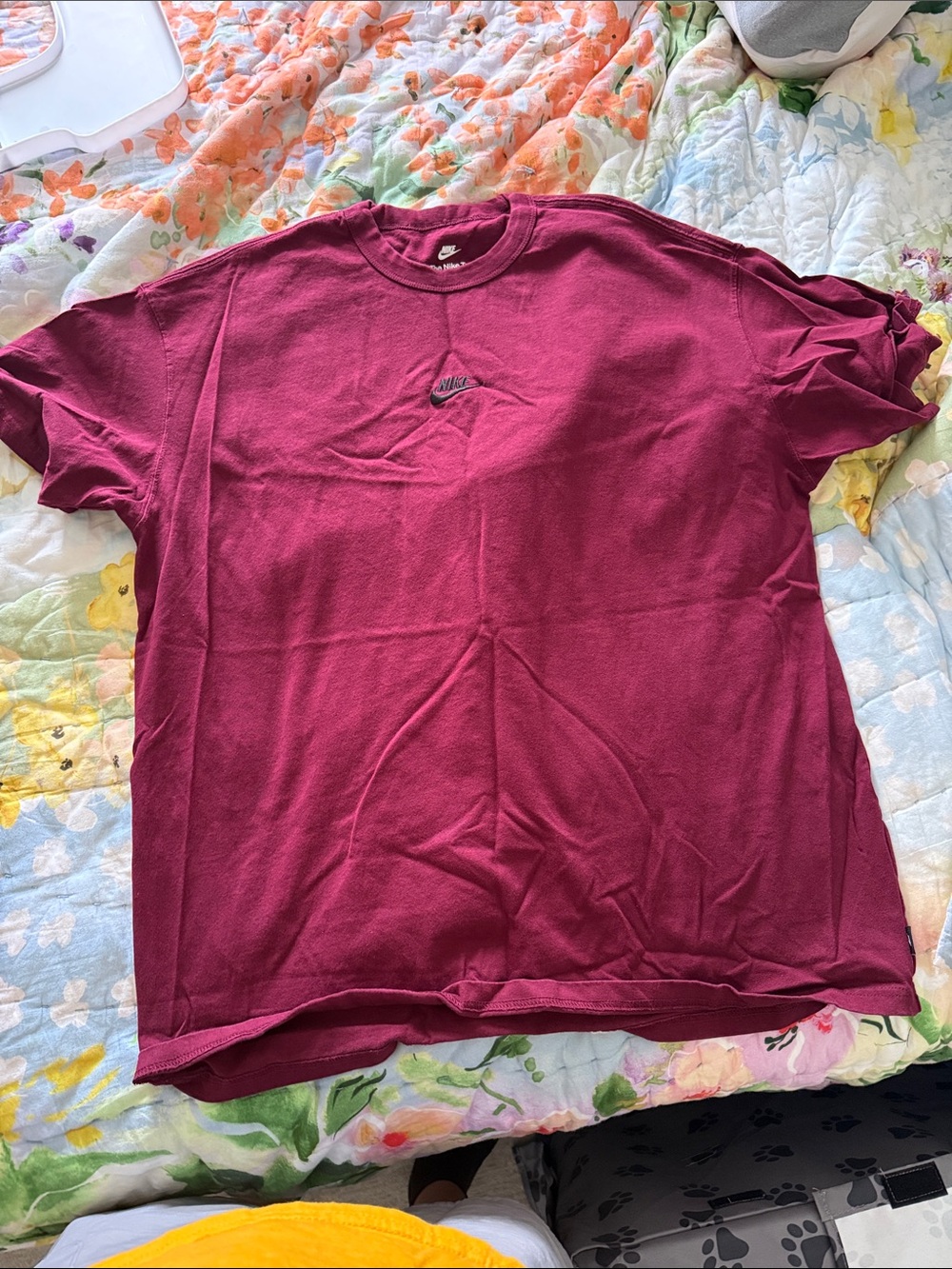 Nike Men's Short-Sleeve Tee in Burgundy Wine